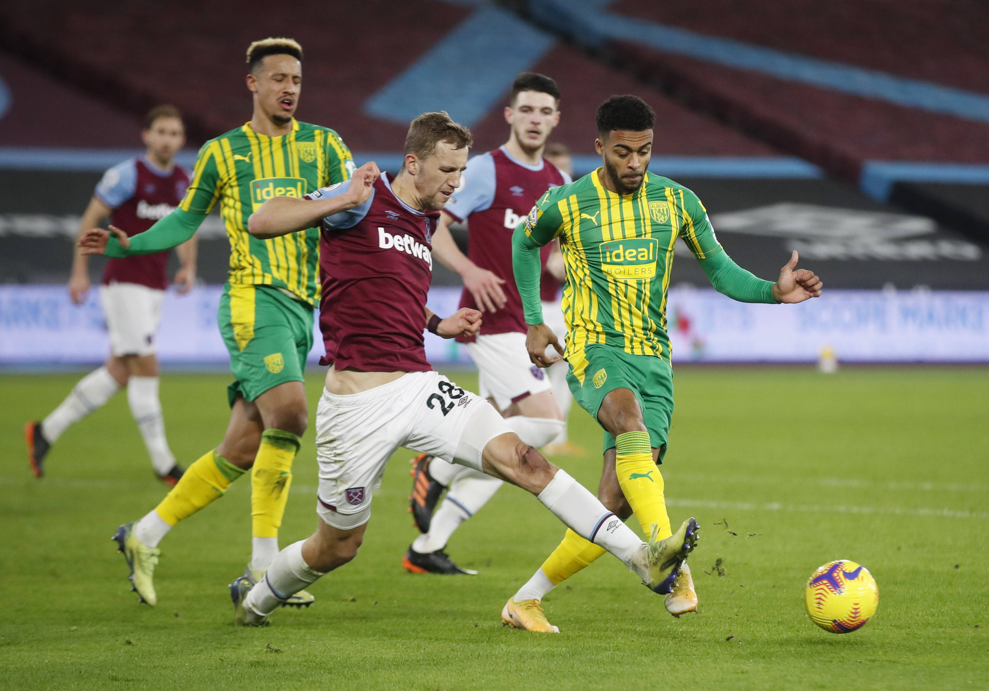 她不仅在1 她不仅在1