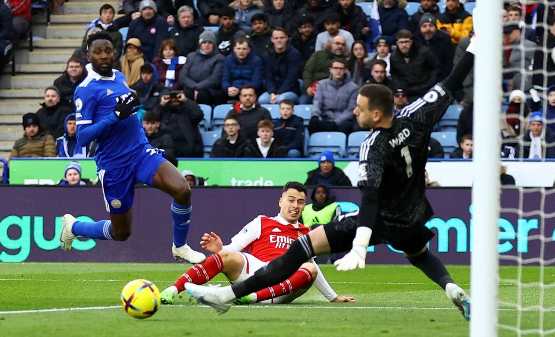 雄厚财力和 雄厚财力和